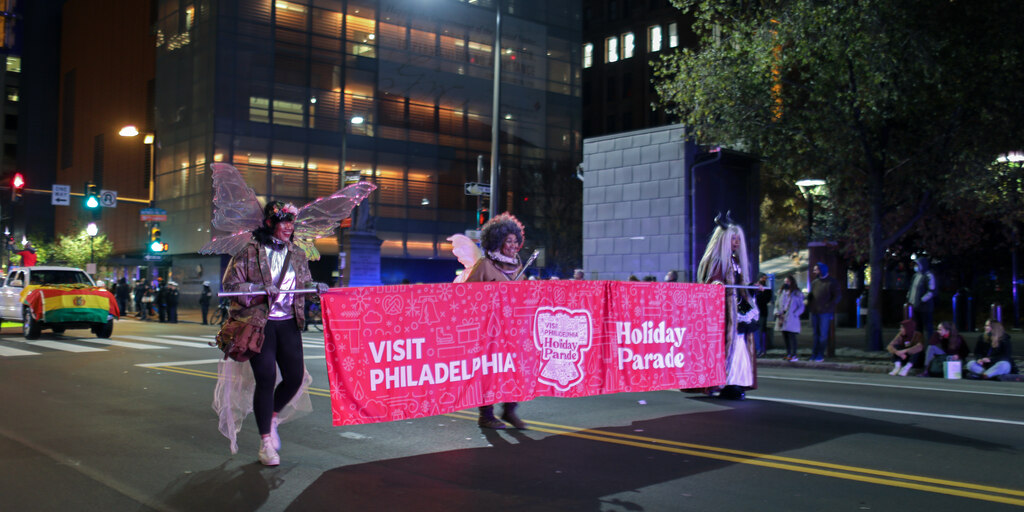 Visit Philadelphia Holiday Parade Independence Visitor Center